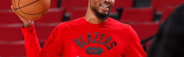 app下载-接受手术意味放弃赛季？利拉德：不会为选秀权打球